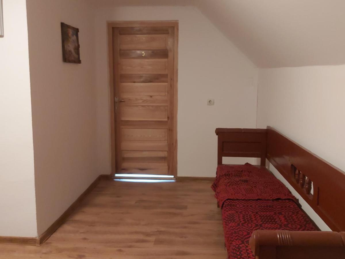 Pensiunea Schilacy Grosii Tiblesului Exterior foto
